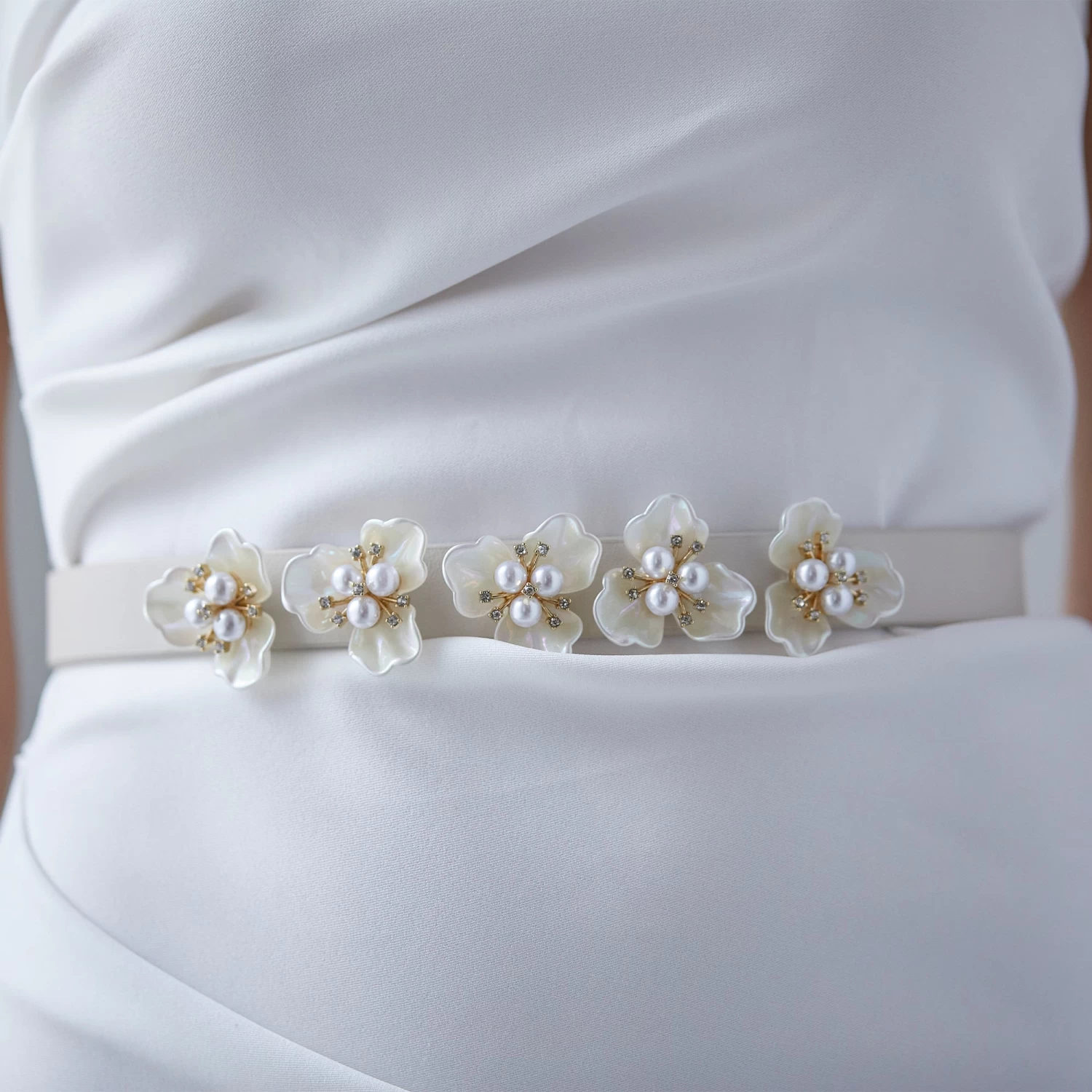 IVORY MATILDA PEARL BELT - Image 2