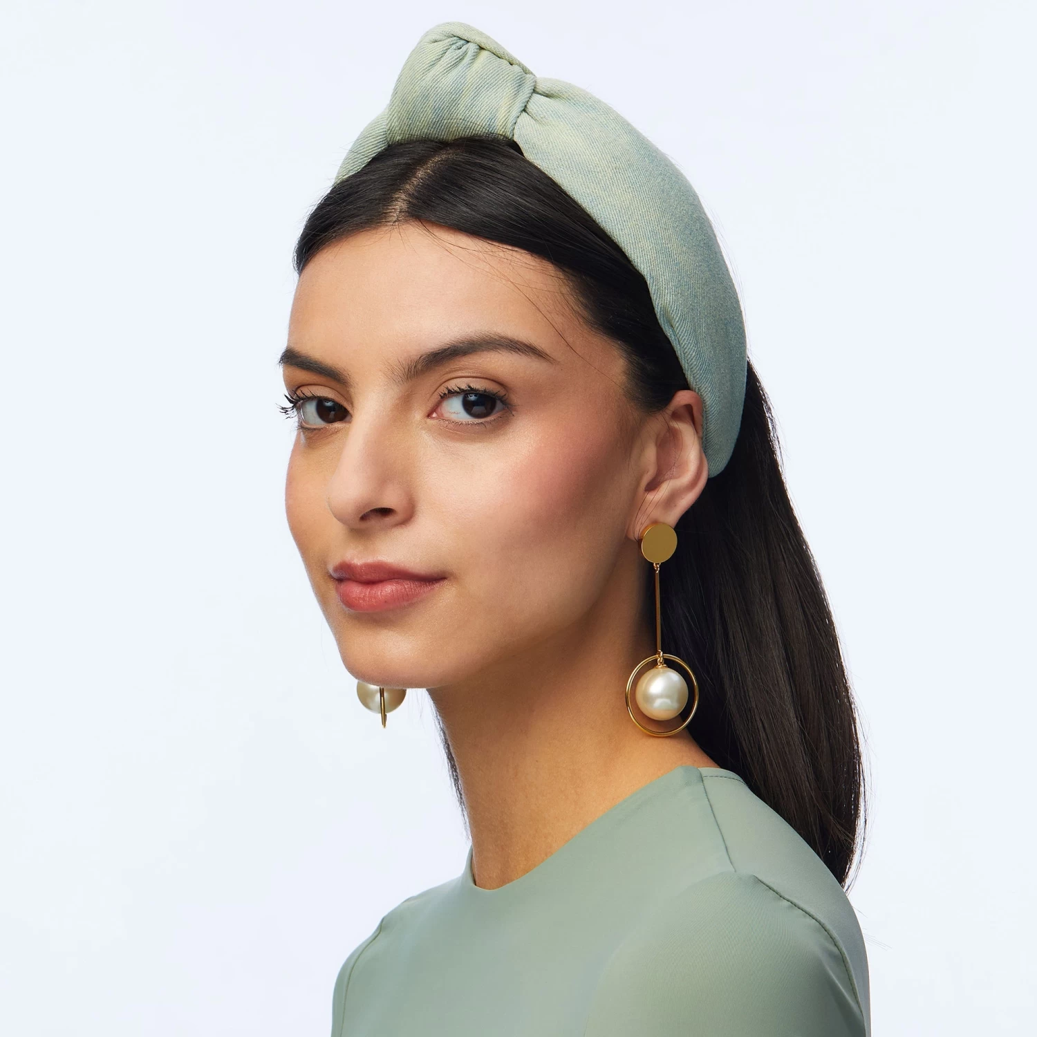 PEARL PENDULUM LINEAR EARRINGS - Image 3