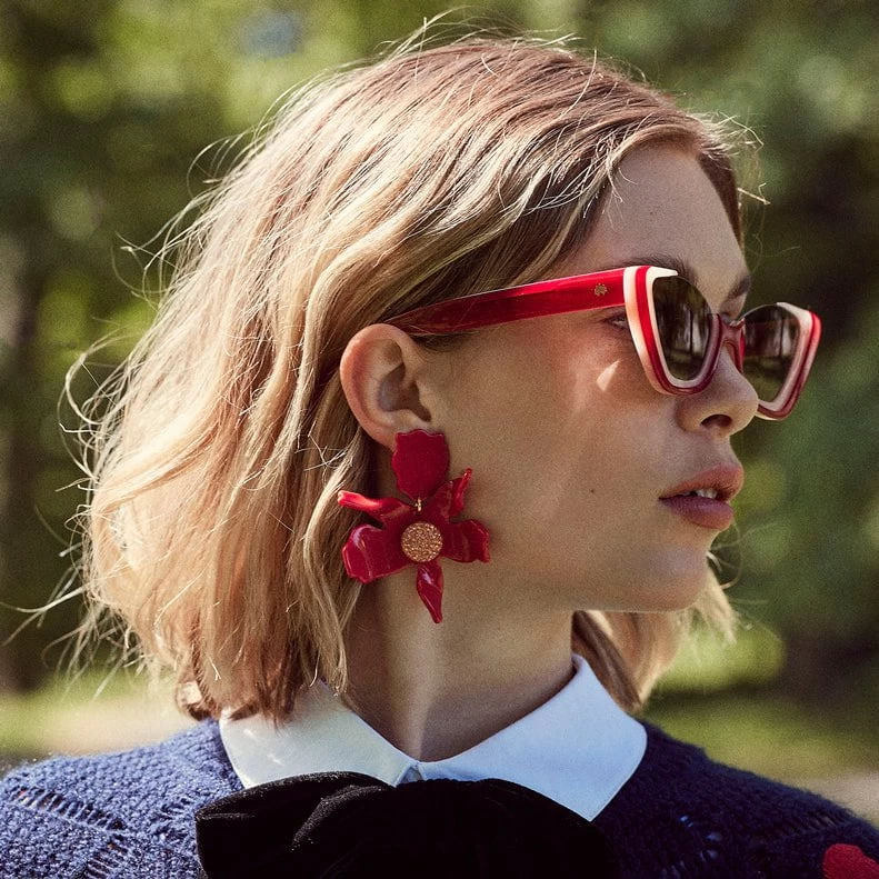 *PRE-ORDER* SCARLET CRYSTAL LILY EARRINGS - Image 3