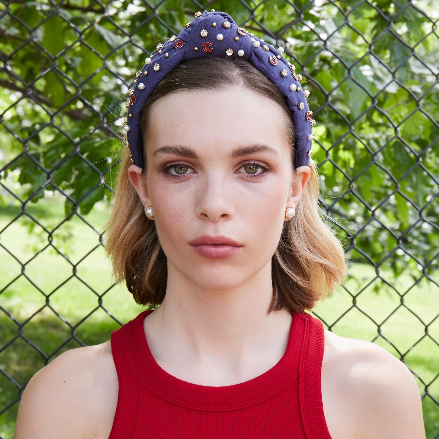 NAVY CHICAGO CUBS EMBELLISHED KNOTTED HEADBAND - Image 2