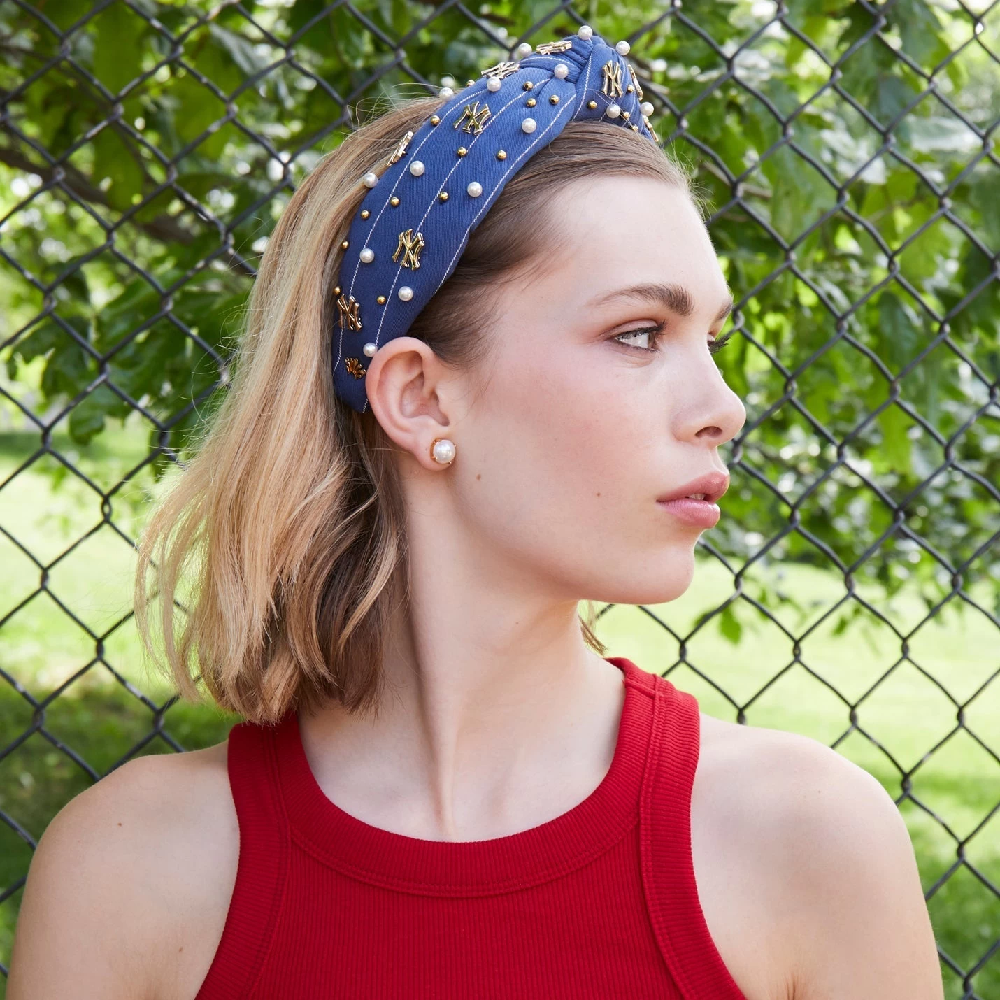 NAVY NY YANKEES EMBELLISHED KNOTTED HEADBAND - Image 4