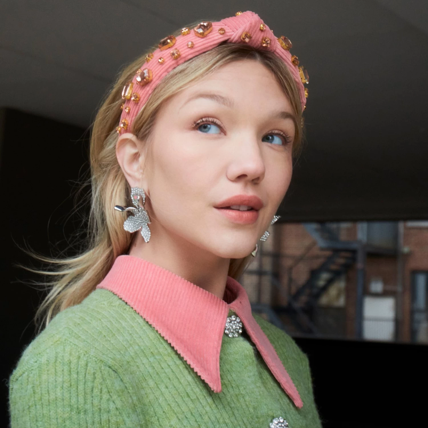 BLUSH CRYSTAL CORDUROY SLIM KNOTTED HEADBAND - Image 4