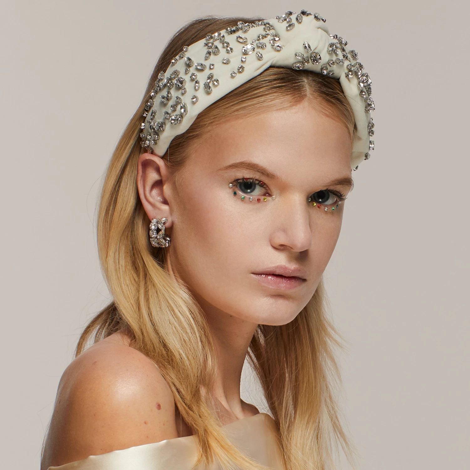 APRIL DIAMOND MIXED CRYSTAL VELVET KNOTTED HEADBAND - Image 2