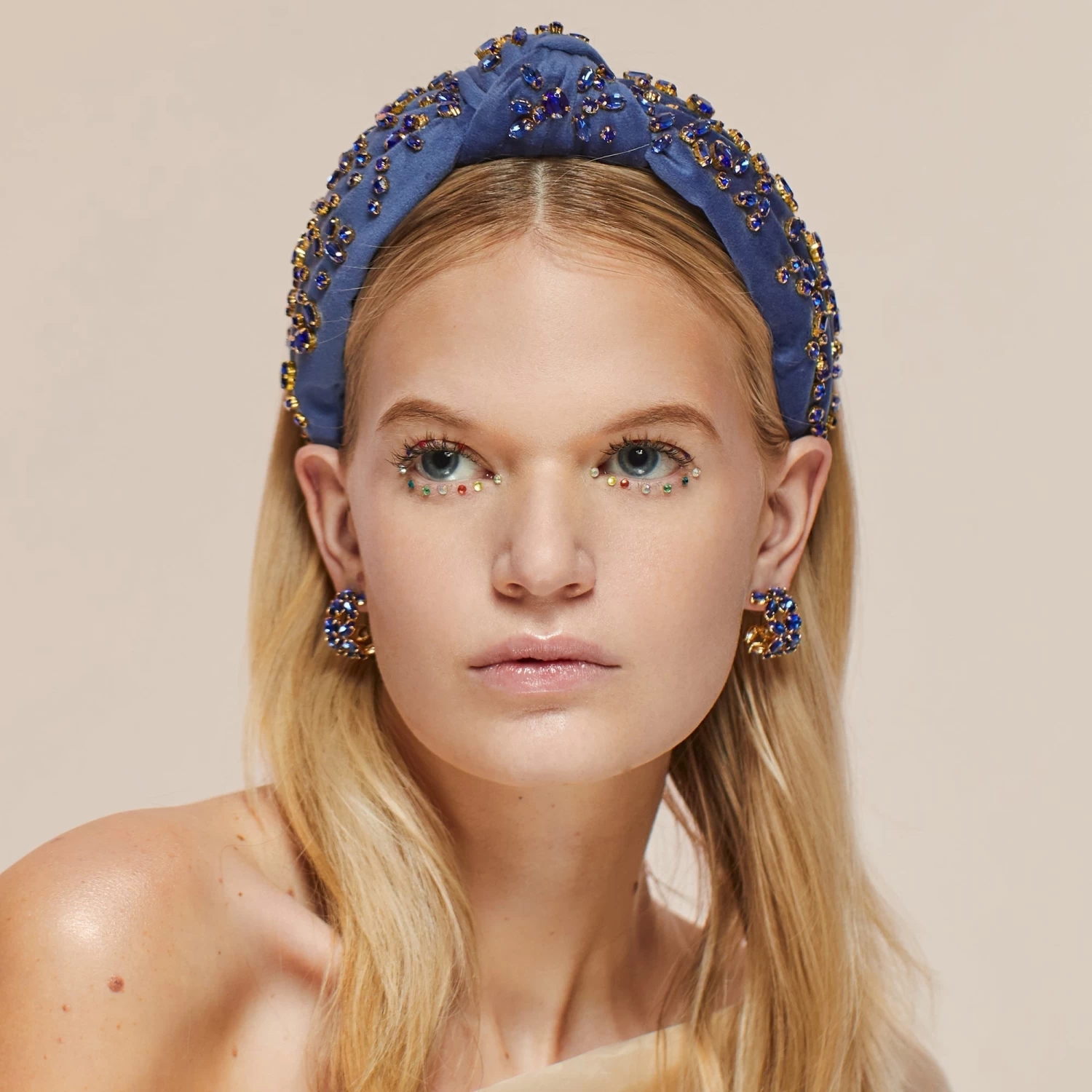SEPTEMBER SAPPHIRE MIXED CRYSTAL VELVET KNOTTED HEADBAND - Image 2