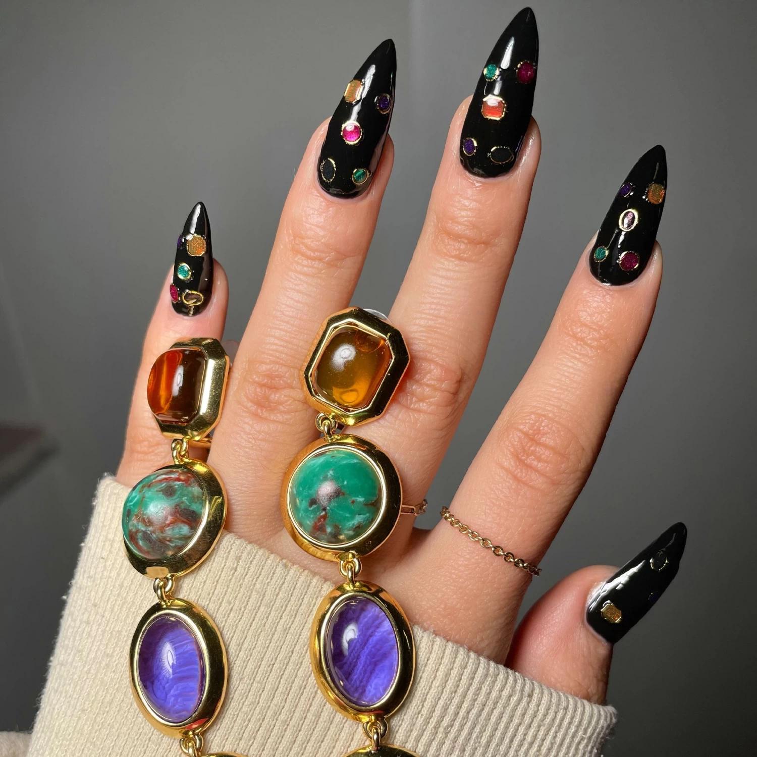 LELE X DECO BEAUTY CLASSIC JEWELED NAIL ART STICKERS - Image 2